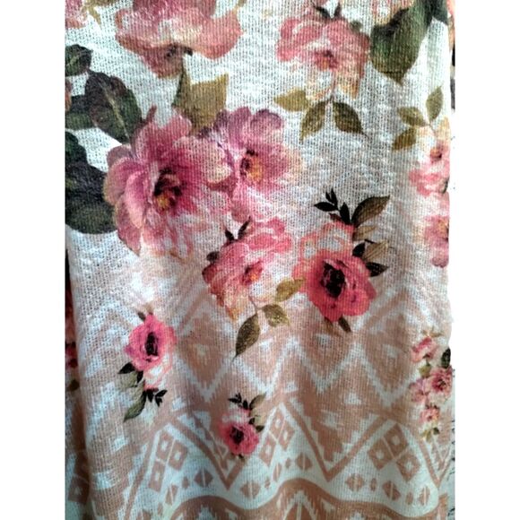 Naif Pink Floral Casual Cold Shoulder Knit Top Size M - Picture 5 of 7